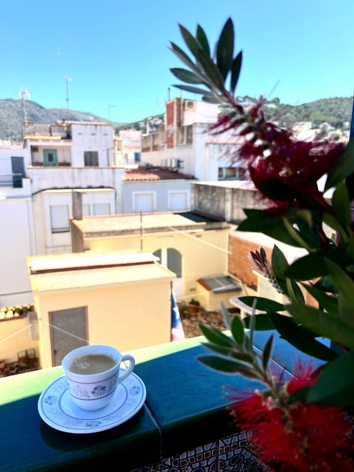 Escondite Central Con Terraza Compartida En La Azotea Roses Buitenkant foto